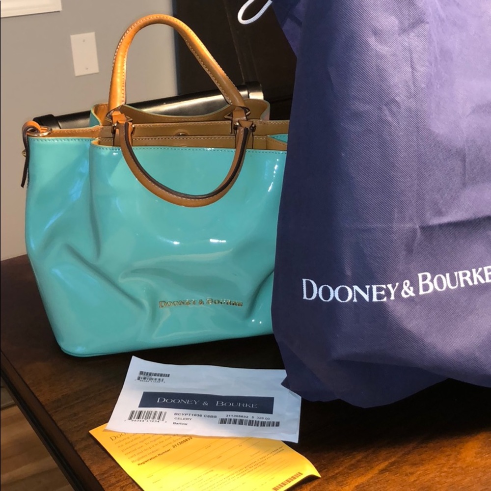 Dooney & Bourke purse